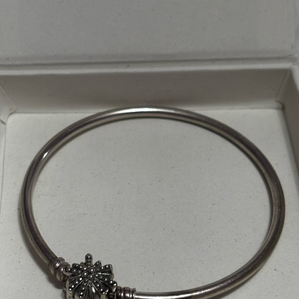 Pandora Silver Bracelet with Snowflake Clasp
